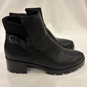 Baretraps Kemper Black Chunky Tread Ankle Boots Size 9 Buckle Strap Edgy Grunge